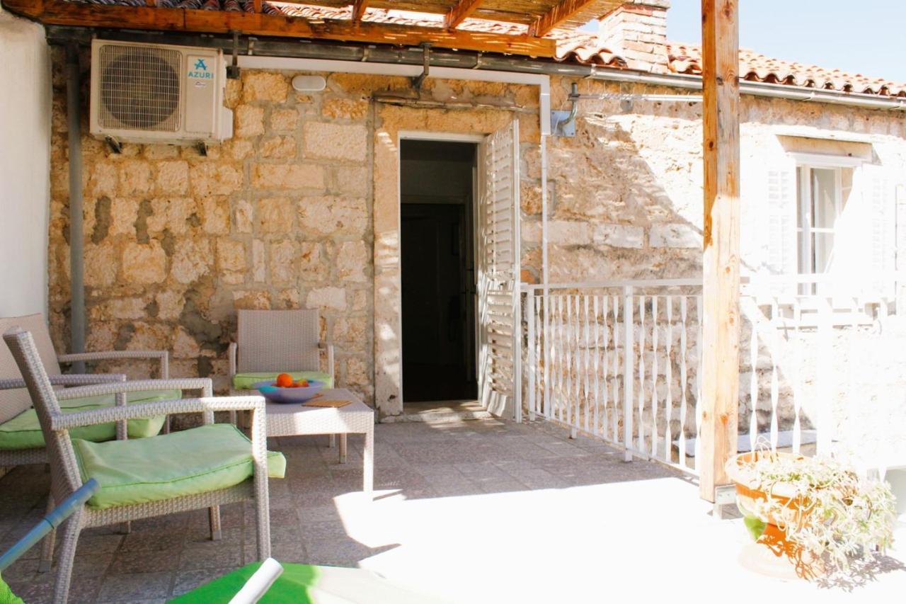 וויס Korzo Rooms & Apartments מראה חיצוני תמונה