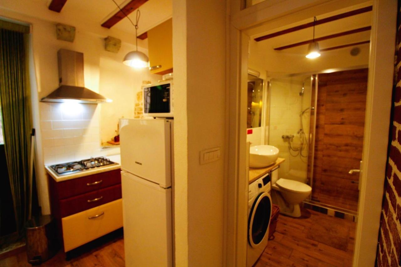 וויס Korzo Rooms & Apartments מראה חיצוני תמונה
