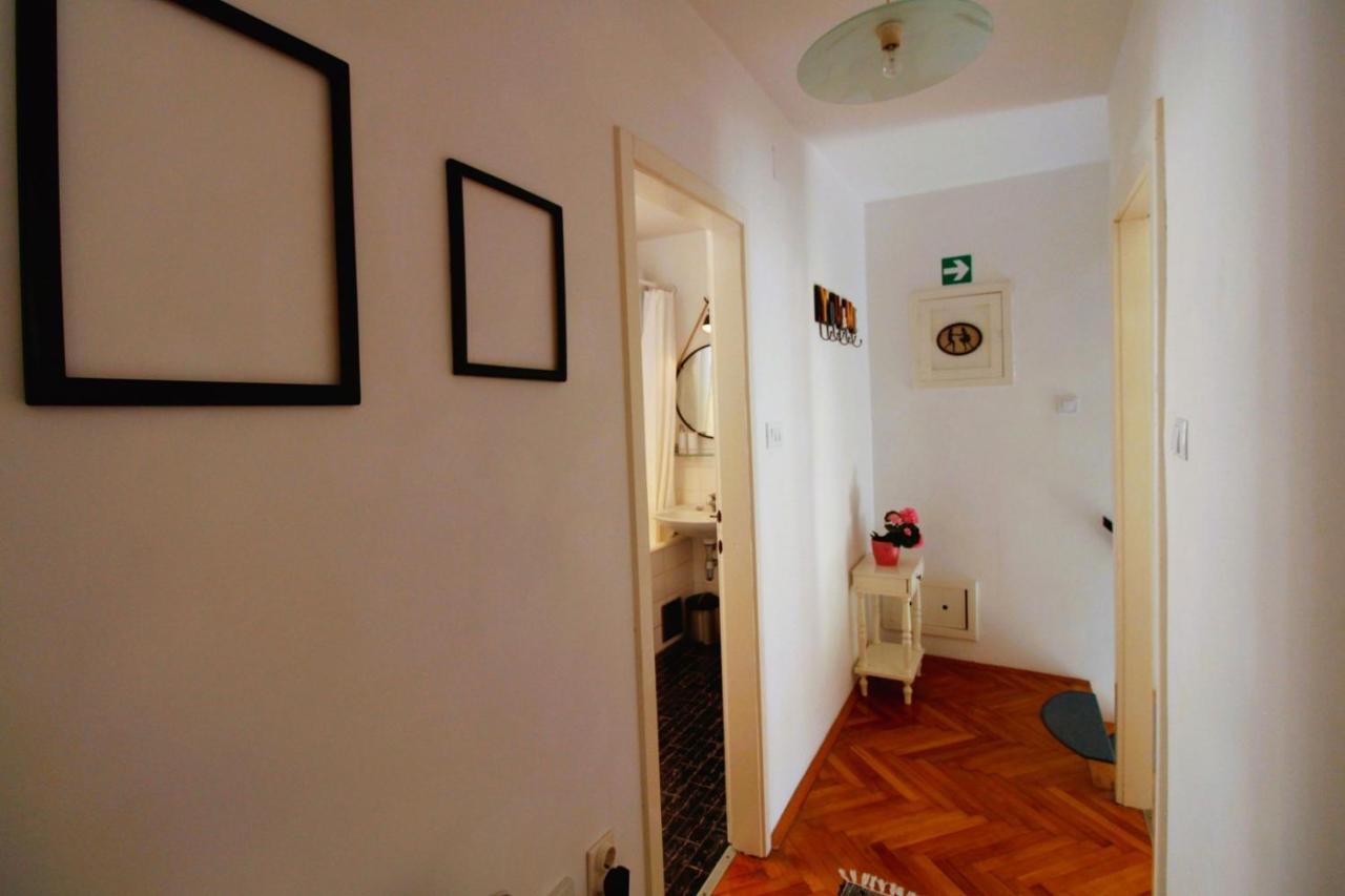 וויס Korzo Rooms & Apartments מראה חיצוני תמונה