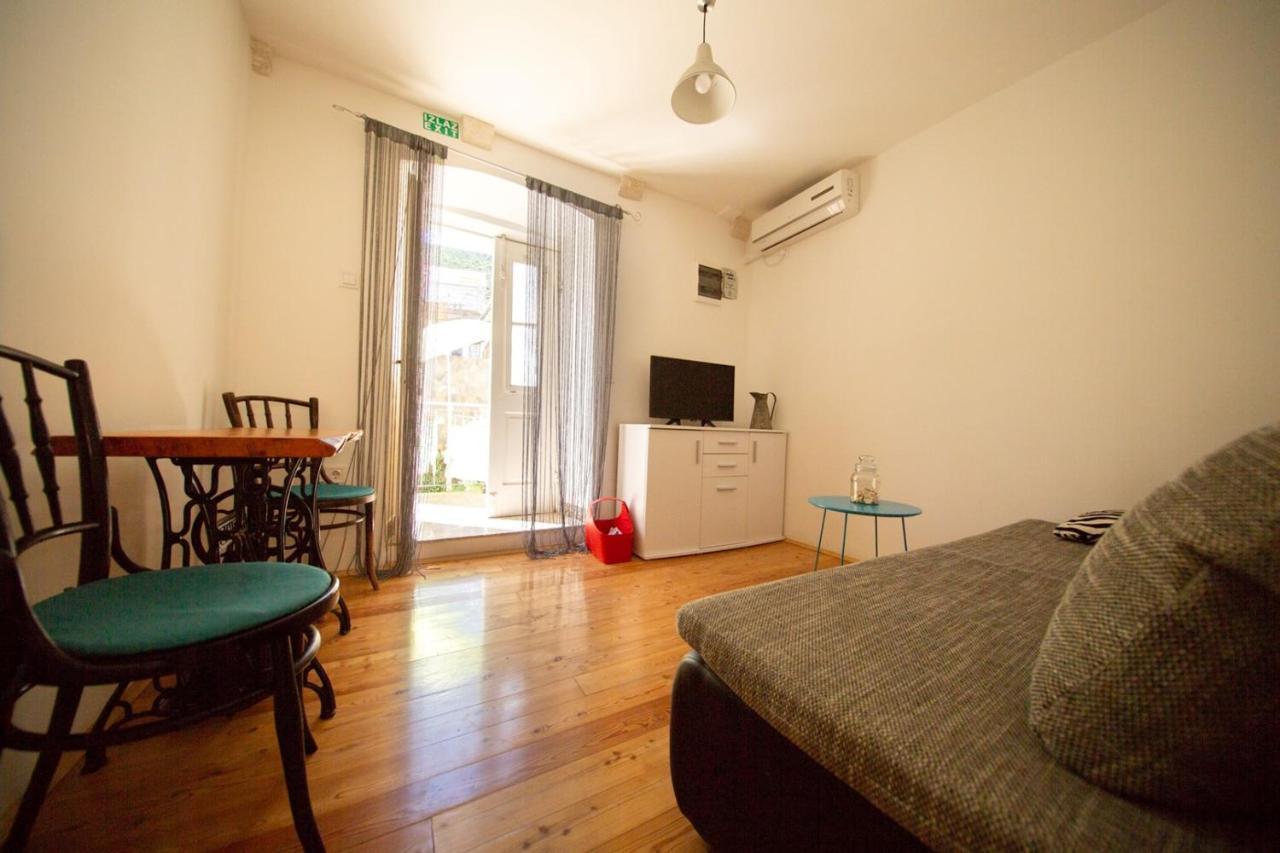 וויס Korzo Rooms & Apartments מראה חיצוני תמונה