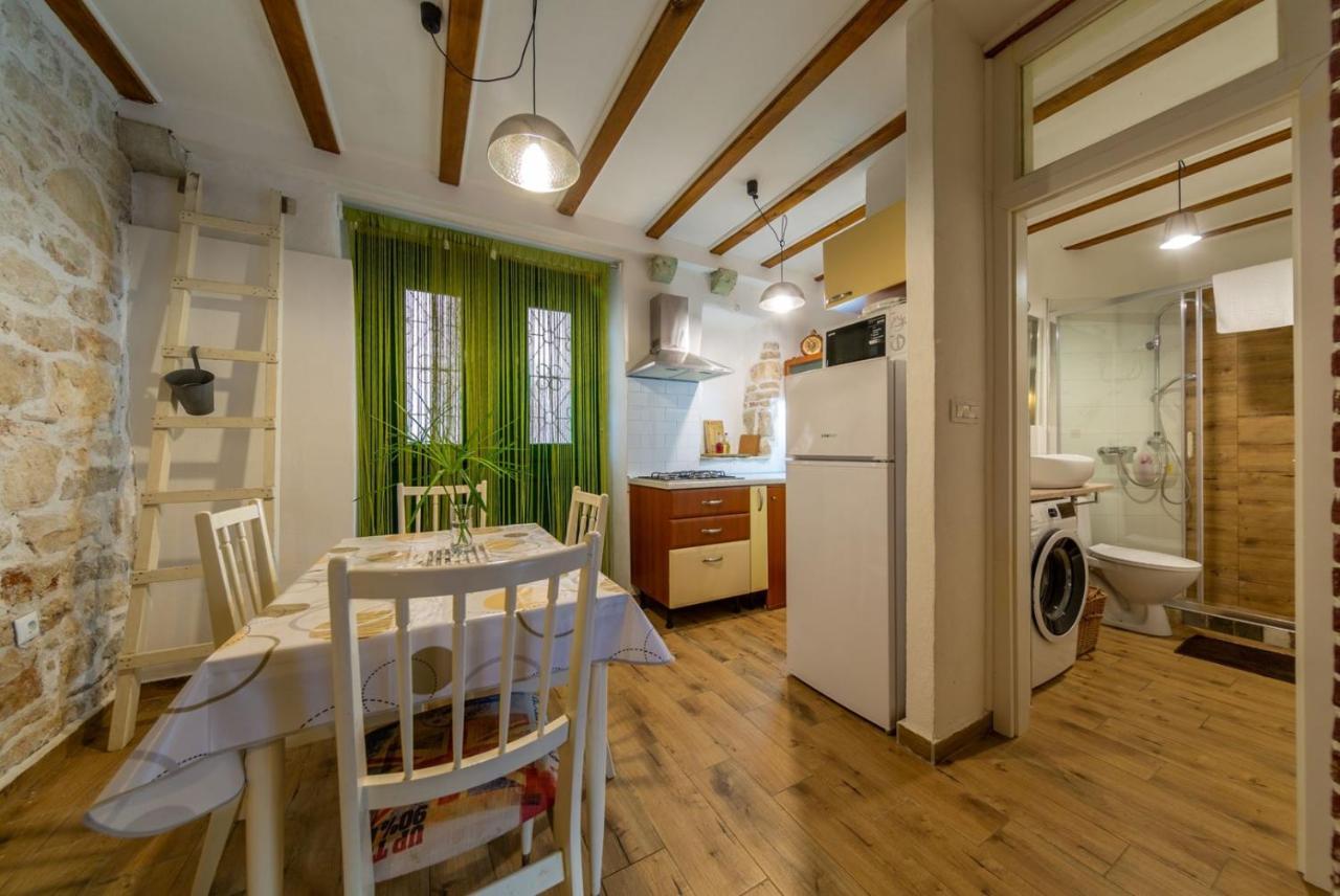 וויס Korzo Rooms & Apartments מראה חיצוני תמונה